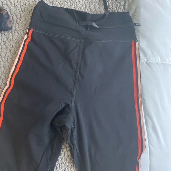 White Fox X Sarahs Day Rally Leggings - Picture 6 of 6